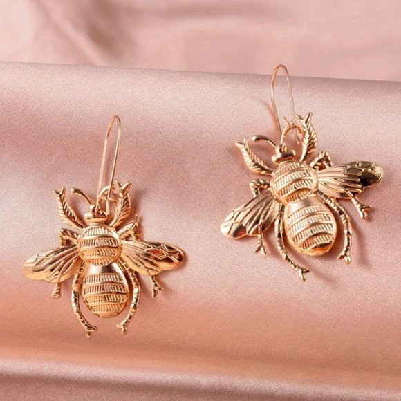 Gold Bumble Bee Dangle Earrings - Picture 2 of 7